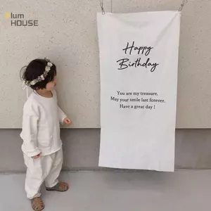 PlumHOUSE Thư Đơn Giản Chúc Mừng Sinh Nhật Vải Ins Phòng Trẻ Em Trang Trí Sinh Nhật Sắp Xếp Ảnh Tấm Thảm Đảng Trang Điểm Chống Đỡ VN