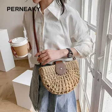 Women's Woven Straw Bag – for the Beach