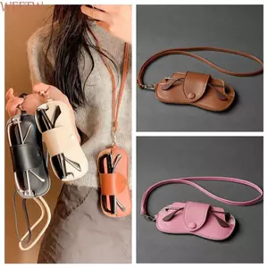 Túi đựng kính da PU WEETW, Hộp bảo vệ kính mắt có khóa treo Túi đựng kính, thời trang treo cổ phong cách Hàn Quốc Mặt dây chuyền Kính râm Túi kính mắt Nam