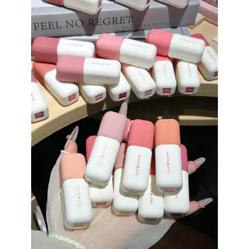 [Sản phẩm mới] Mooneyes Color Diary Lip Mud Matte Lip Glaze Lip Velvet Matte Whiteing Non-Stick Cup