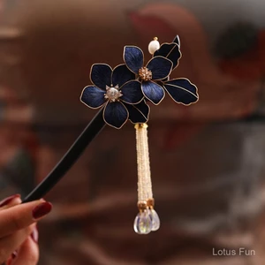Kẹp tóc phong cách Trung Hoa retro, lụa nhung hoa, gỗ đàn hương hình chữ U, màu xanh hải quân, phù hợp cho kiểu tóc hàng ngày