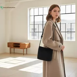 Túi xách da lộn dung tích lớn phong cách BeautifulHomeA có họa tiết chữ cái Hoàn hảo cho mọi mùa VN