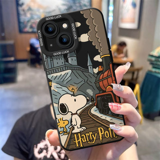 Ốp điện thoại Little Train Snoopy cho iPhone17 / 16 / 15 / 14 / 13 / MINI / 12 / 11 / Pro MAX / X / XS / XR / 7 / 8 / 6 Vỏ bảo vệ toàn diện bằng silicon lỏng chống sốc và chống rơi