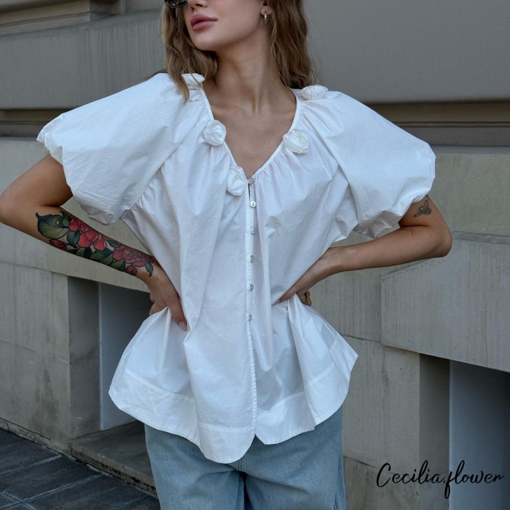 ÁoCropTop cổ chữ V phong cách Hàn Quốc, tay bồng ngắn, họa tiết hoa, dáng rộng tiện lợi cho hàng ngày