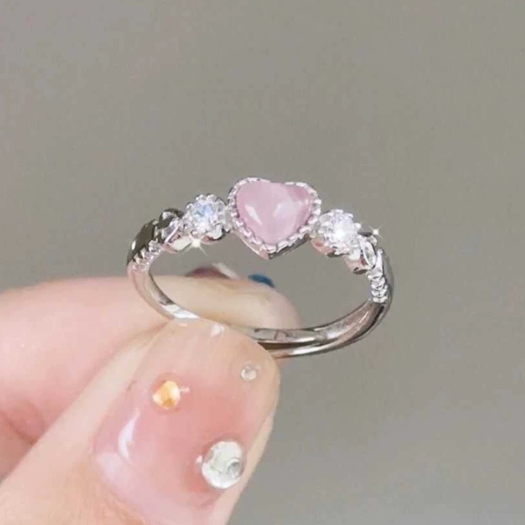 Nhẫn đá mắt mèo hình trái tim thanh lịch