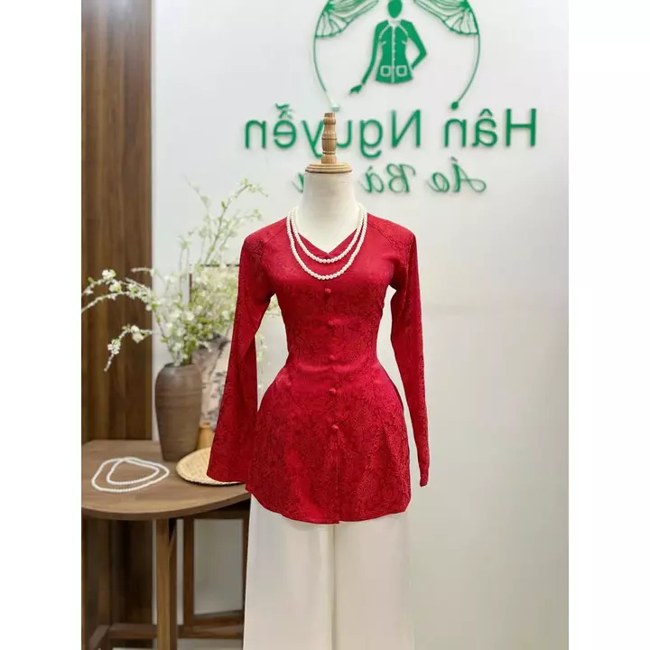 Hân Nguyễn Áo Bà Ba - B.A213 - Áo Bà Ba Gấm Song Hỷ Cổ Tim Dây kéo Nút Bọc Nụ ( QUẦN LỤA )