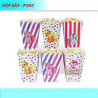 (7 Mẫu)Hộp đựng bắp + tem cắm chủ đề bé gái SET 6 cái