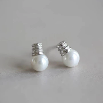 Sáng Tạo Bóng Đèn Nhỏ Bông Tai Ngọc Trai Nữ s925 Bạc Nhật Bản Phiên Bản Hàn Quốc Bông Tai Ngọt Ngào Nhỏ Tươi Dễ Thương Bông Tai Bông Tai Bông Tai Bông Tai Bông Tai Bông Tai Bông Tai