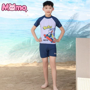 Đồ bơi trẻ em: Bộ hai mảnh dành cho trẻ lớn hơn, áo tắm ngắn tay thoải mái và quần bơi