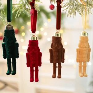 Treeling Flocking Nutcakes Treo trang trí để sử dụng ngoài trời bằng nhựa Đồ trang trí Giáng sinh cho cửa sổ cửa cây