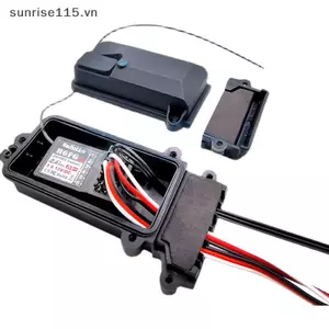 Hộp thu thiết bị vô tuyến xe RC chống nước bằng nhựa SRVN cho xe bánh xích RC 1 / 10 trục SCX10 90046 D90 -4.