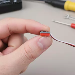 Công tắc RC đa năng SRVN K3 Mô-đun rơle điều khiển tín hiệu Servo 1 kênh để điều khiển hệ thống phát sáng / phát hành.