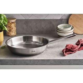 Chảo thép Fissler Original Profi lòng Novogrill® sản xuất tại Đức chuyên dùng các món áp chảo