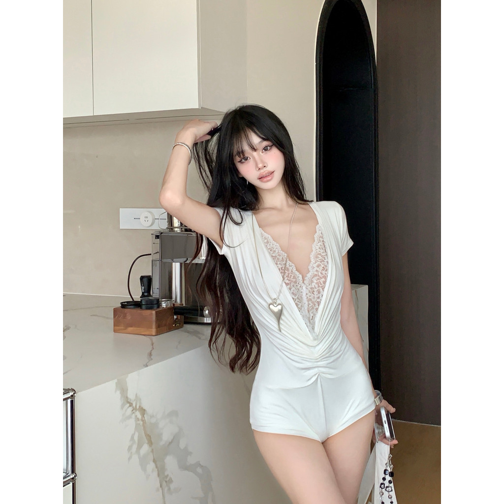 Milyfashion Sâu Cổ Chữ V Ren Khâu Tay Ngắn Áo Liền Quần Mùa Hè Phong Cách Mới Mặc Bên Ngoài Slim fit Ôm Hơn Nhìn Niche Y