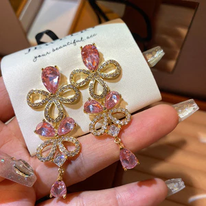 Thời Trang Hàn Quốc Tinh Tế Hoa Ngọc Trai Zircon Thanh Lịch Phong Cách Mới Nhẹ Bông Tai Sang Trọng Bán Buôn