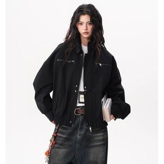 Áo khoác nam kiểu Mỹ retro với phong cách tông màu trung tính