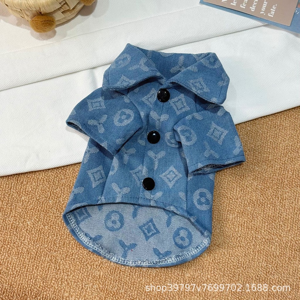 【Ready Stock】 Autumn and Winter Windproof Denim Shirt Cat and Dog Clothes Warm Fashion Brand Handsome Pet Clothing Xo8T