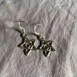 PNPIA- Thời Trang Hàn Quốc Ngôi Sao Dễ Thương Xoắn Bông Tai Gothic Quyến Rũ Đinh Tán Bông Tai Nữ Punk Trang Sức Vintage Phụ Kiện Mát