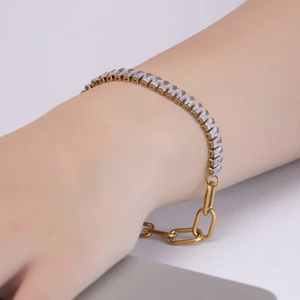 Lắc Tay nữ Blue Rebel Chain mạ vàng cao cấp, cá tính, hiện đại, thích hợp đi làm đi tiệc đi chơi - DOJI