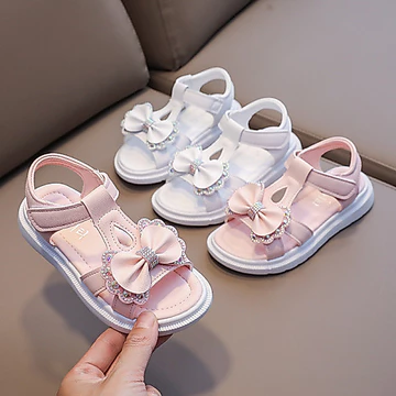 | sandals for girls | women's sandals ♔Giày Bé Gái Mùa Hè 2025 Trẻ Em Giày Sandal Công Chúa Học Sinh Đế Mềm Bé Gái Trung Niên Trẻ Em Velcro Siêu Nhẹ Hợp Thời Trang Giày☚