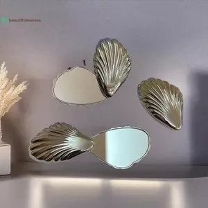 Gương trang điểm có thể gập lại BeautifulHomeA Kim loại Vỏ sò Mini Hình dạng không dễ vỡ và di động Du lịch Gương hai mặt Thích hợp cho túi VN