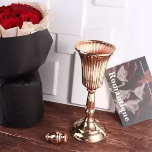 Bình Sắt Vàng DELMER, Sắt Rèn Chống Rơi Đạo Cụ Ảnh Cưới, Nghệ Thuật Họa Tiết Lãng Mạn Vàng Mô Phỏng Hoa Giá Đỡ Trang Trí Bàn