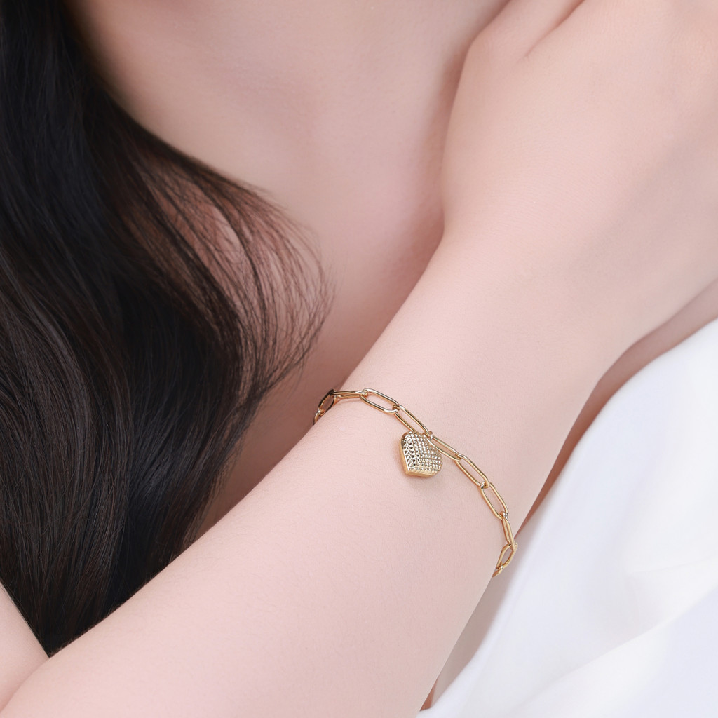 Lắc Tay nữ họa tiết trái tim mạ vàng cao cấp, phong cách trẻ trung, cá tính - DOJI