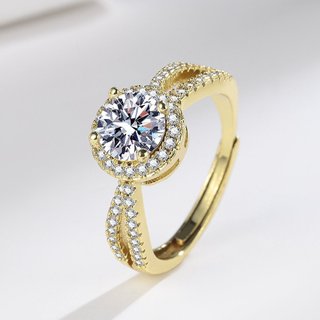 Moissanite Engagement Ring by Lộng Lẫy Nàng