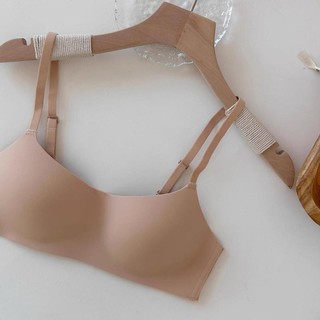 230860 -- [Áo Lùi Size] Áo Lót Áo Ngực Nữ Không Gọng Chống Xệ Gom Quả Mút Mỏng Áo Bra Su Đúc Không Gọng Mút Mỏng