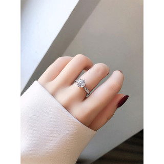 Women's Moissanite Wedding Ring by ongxiazhijingqijiandian871