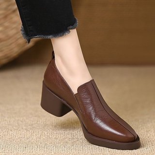 Giày Cao Gót Nữ Mũi Nhọn Dày Gót Miệng Sâu Slip On Thời Trang