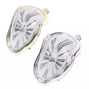 Áo choàng treo tường biến dạng Trang trí đồng hồ treo tường phong cách Salvador Dali siêu thực