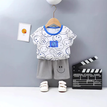 [Hàng có sẵn Vận chuyển nhanh] Bộ đồ ngắn tay cho trẻ em Cotton mùa hè Phong cách mới Quần Short bé trai Phong cách mỏng Quần áo trẻ em bé gái Quần áo mùa hè Quần áo trẻ em Quần áo trẻ em