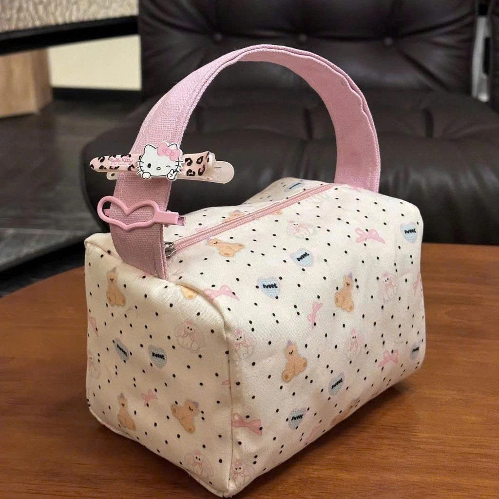 Túi đựng mỹ phẩm cầm tay hello kitty, túi đựng đồ trang điểm makup pouch chần bông vintage dễ thương