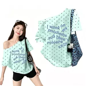 Mùa hè 2026 Mỹ chấm bi in hình xiên vai Áo thun ngắn tay Hot Girl Off-Shoulder Loose Slimmer Look All-Match Top Women