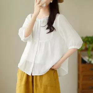 Mùa hè Plus kích thước Áo sơ mi tay áo năm điểm màu trơn Vỏ rộng Flesh Niche Design All-Match Commuter Kích thước lớn Đơn giản Nhỏ