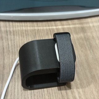 Đế Sạc Đồng Hồ Thông Minh Fitbit Air Tối Giản Hiện Đại