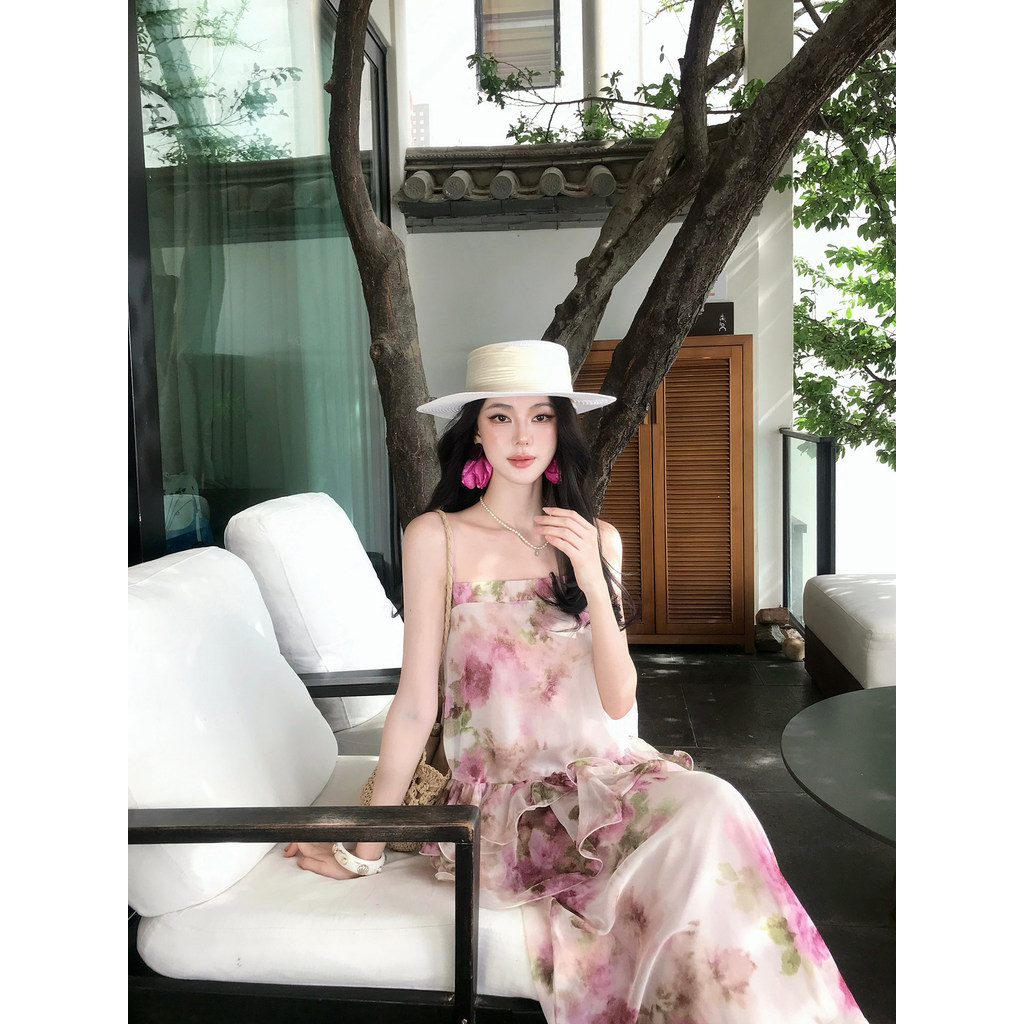 Đầm dây hoa kiểu Pháp ngọt ngào dạo phố