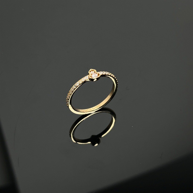 Women's Moissanite Ring by airanh.vn