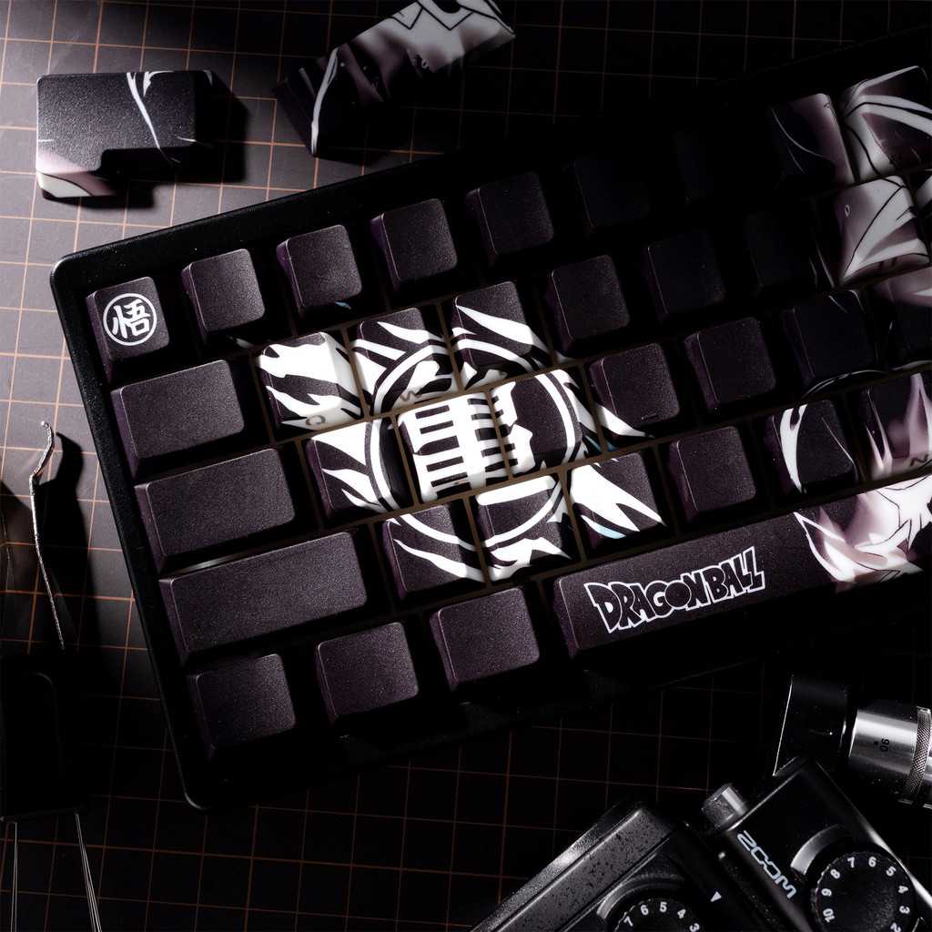 Bộ Keycap Dragon Boll Super Saiyan Goku 134 Phím OEM Profile | KCAP - World of keycaps