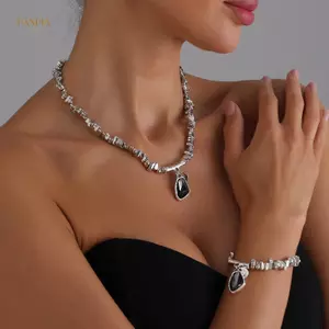 PNPIA- 1 / 2 Chiếc Thời Trang Mặt Dây Kim Loại Thanh Lịch Nelace Không Đều Nelace Vòng Tay Cắt Kim Loại Lấp Lánh Mặt Dây Chuyền Sáng Tạo Bộ Trang Sức