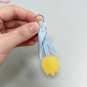 THEGIRL8B Hoa Tulip Móc Khóa, Mặt Dây Chuyền Túi Nhiều Màu Tinh Tế, Thiết Kế Hoạt Hình Hoa Dopamine Da PU Vintage Móc Khóa Ô Tô Quyến Rũ