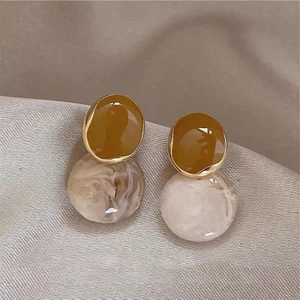 Pinkdudu Pháp Men Vintage Bông Tai Nhẹ Sang Trọng Nhỏ Lô Dangles Cao Cấp Nghệ Thuật Tính Khí Trang Sức Cho Nữ PD2616