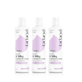 Bộ 3 chai Dung Dịch Vệ Sinh Phụ Nữ Lactacyd Lactacyd Soft & Silky Dưỡng Ẩm 250ml/chai
