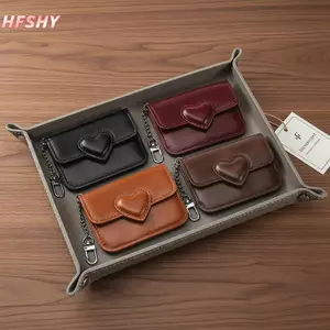 Ví hình trái tim nhỏ gọn HFSHY có nhiều ngăn đựng thẻ Lý tưởng để làm quà tặng VN