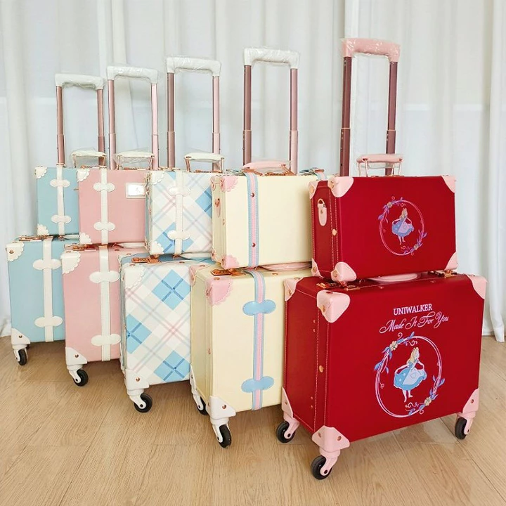 Suitcase – 18"