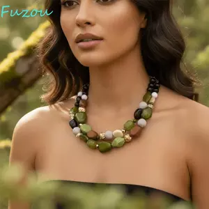FUJIOU Màu Xanh Lá Cây Choker, Vòng Cổ Nhựa Chunky Hình Học Hai Hàng, Dây Acrylic Lớn Nhẹ-Acrylic Đá Cẩm Thạch Lớp Trang Sức Hạt Tạo Kiểu Hàng Ngày