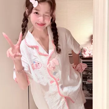 Bộ đồ ngủ tại nhà dễ thương Bộ đồ ngủ phong cách ngọt ngào Bộ đồ ngủ màu hồng Bộ đồ sọc in hình cá Bộ đồ phong cách công chúa Bộ đồ nữ Bộ đồ mùa hè Bộ đồ phong cách nữ tính Bộ đồ không khí Bộ đồ ngắn 