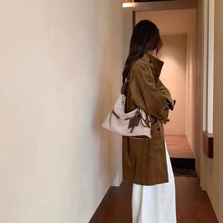 Túi Chio Bigsize Chất Canvas Form Mềm Kèm Charm Voi Đai Ngang