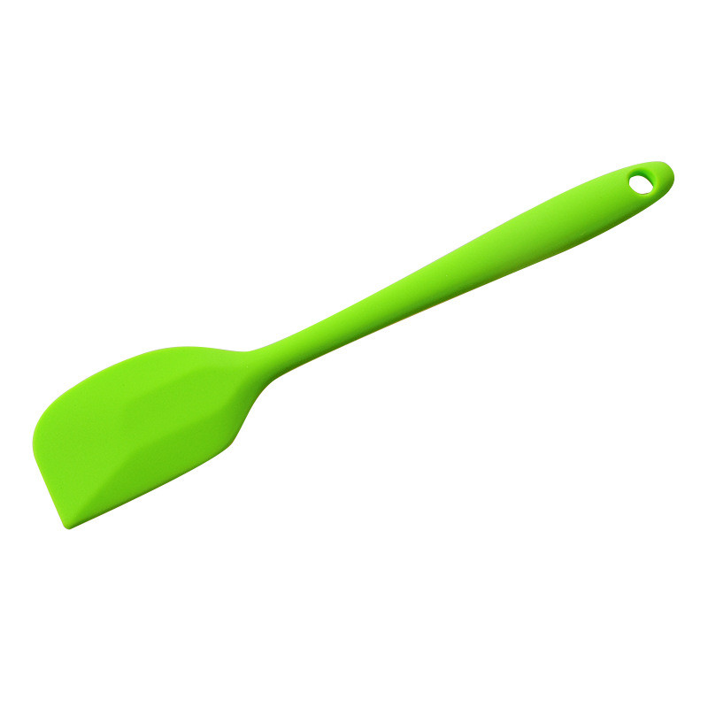 Dụng cụ làm bánh: Spatula phới trộn bột, phới dẹt silicon, muôi lật thức ăn